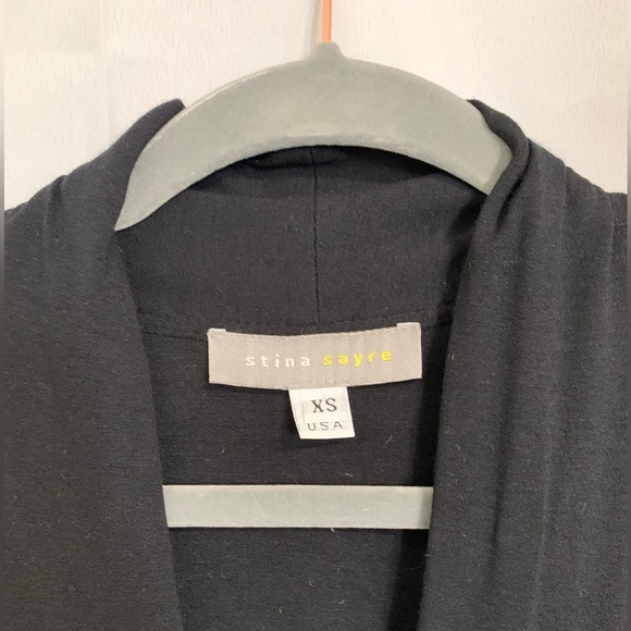 Stina Sayre - LONG SLEEVELESS EVENTIDE DRESS (in black) - Picture 4 of 5